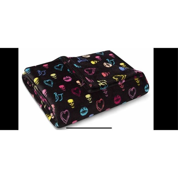 Betsey Johnson Black Blanket with Neon Accents - Picture 9 of 10